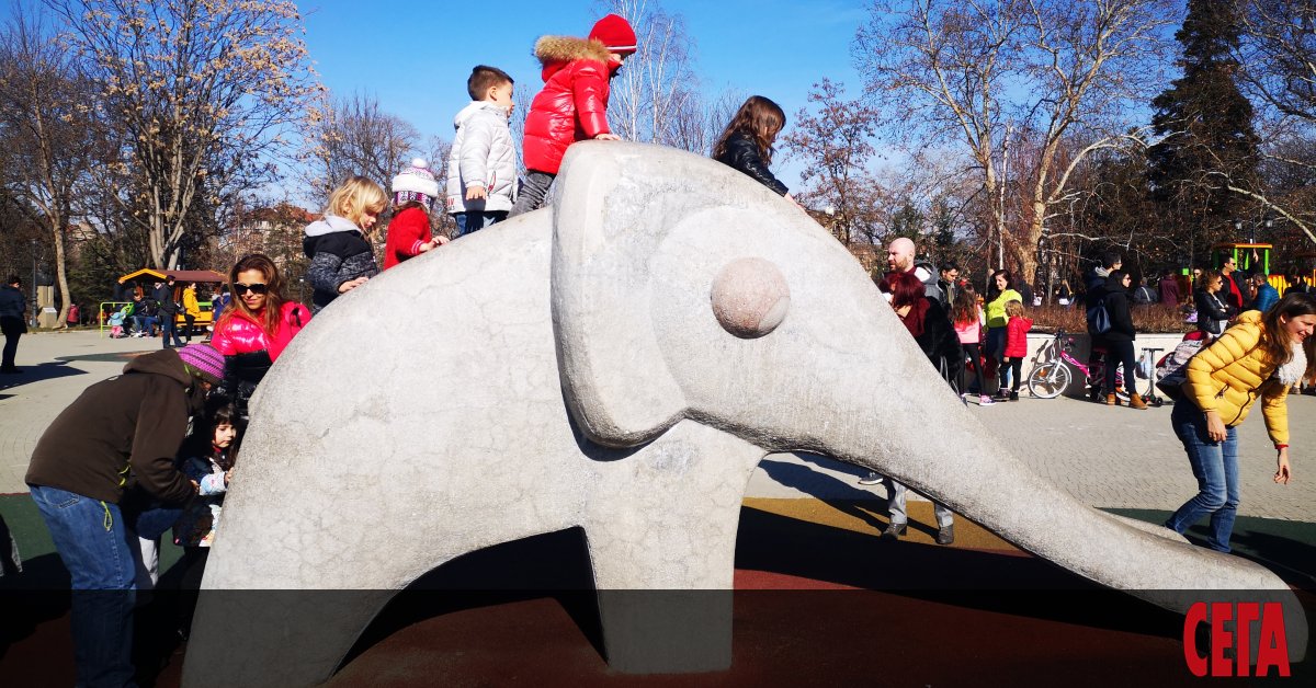 Административният съд в София е отменил текст от наредбата за прием