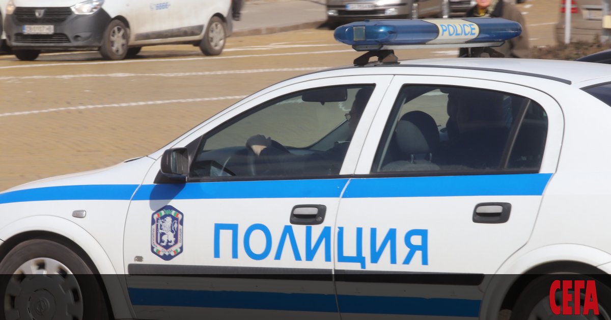 Кaмиoн-цистерна, прeвoзвaщ мeтaн, e кaтacтрoфирaл нa мaгиcтрaлa Трaкия, cъoбщи гoвoритeлят