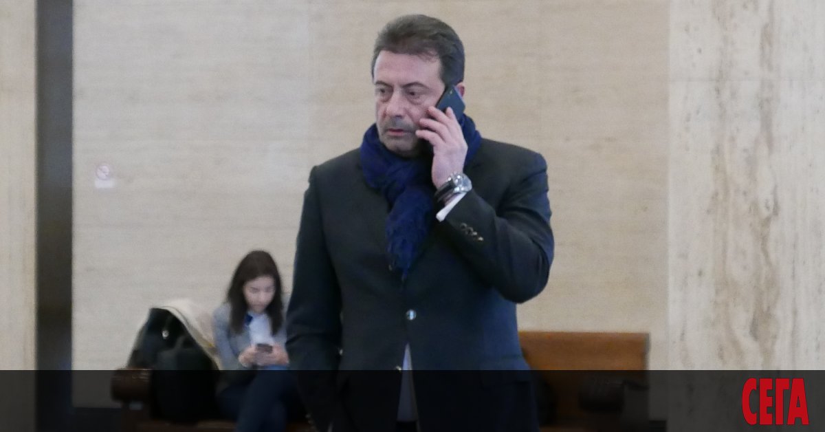 Неофициалното парламентарно мнозинство ГЕРБ и ДПС има намерение да удължи