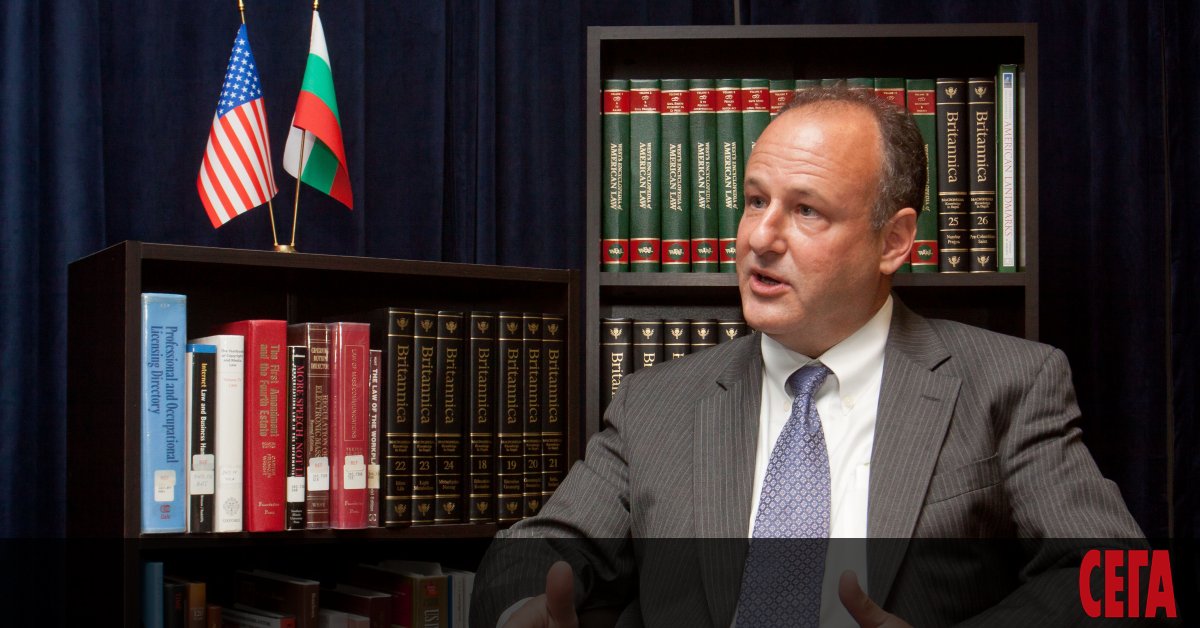 Бих искал да поздравя всички български кандидат-студенти, които получиха потвърждение,