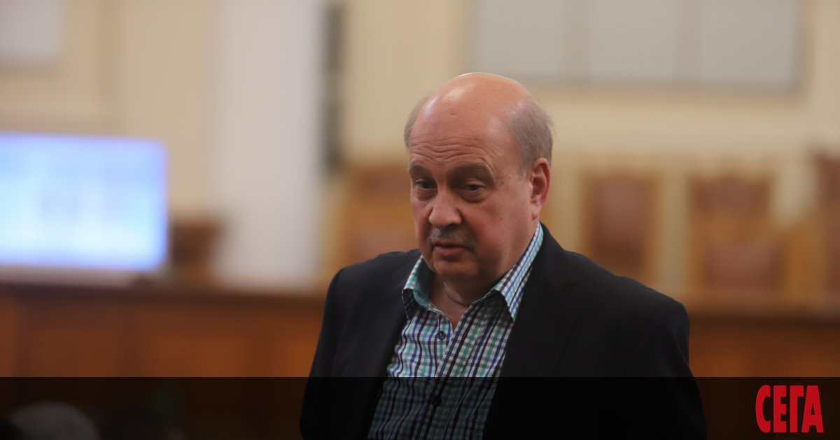 Има отслабване на партиите в България. За радост на ГЕРБ, Бойко