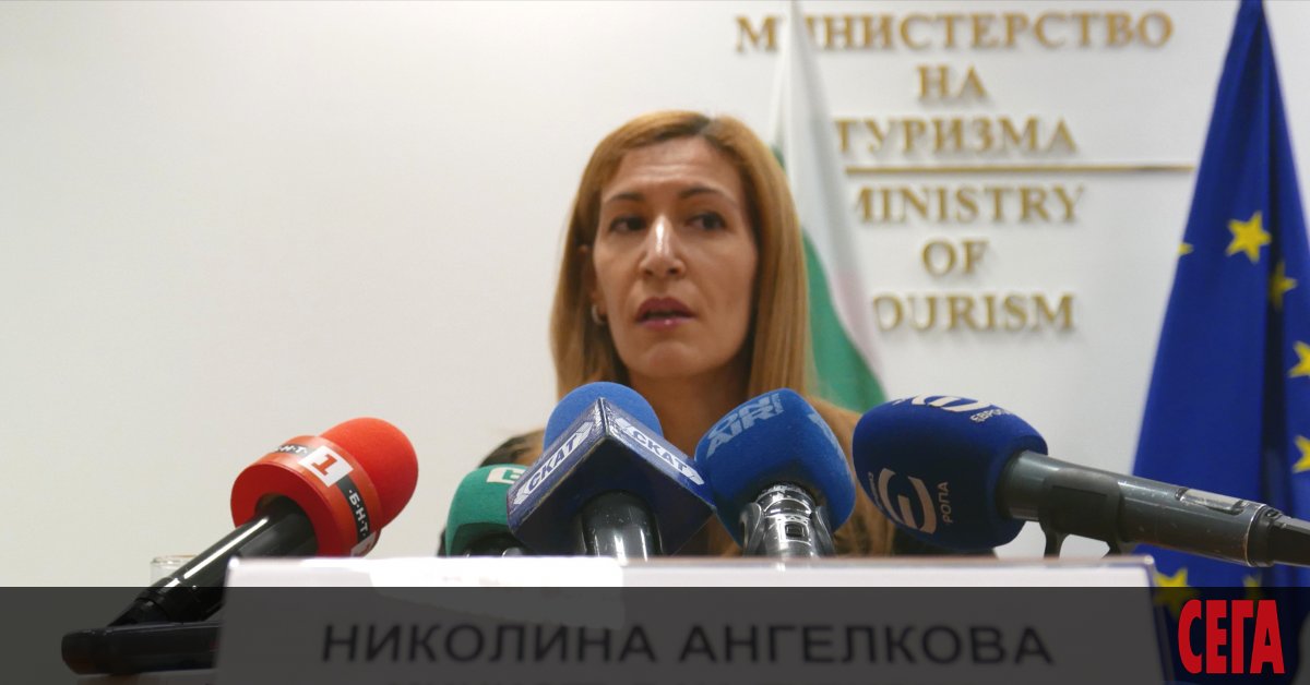 Летният сезон едва започна, но вместо да ухажват клиентите като