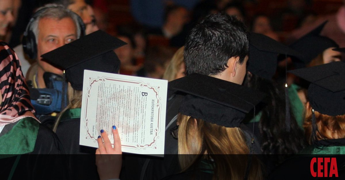 Отчитането на т.нар. мъртви души в училищата, за чието обучение