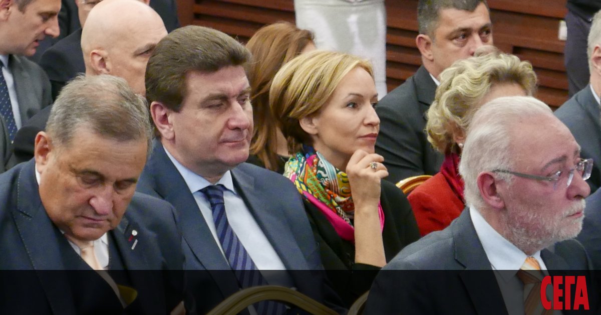 С ясното съзнание, че съм публична личност, често през годините