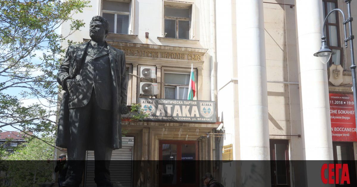 Апартаменти, тераси, вили, къщи за гости - имотните страсти на