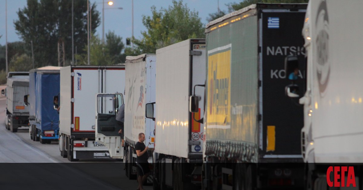50 км е опашката от тирове, които чакат на ГКПП