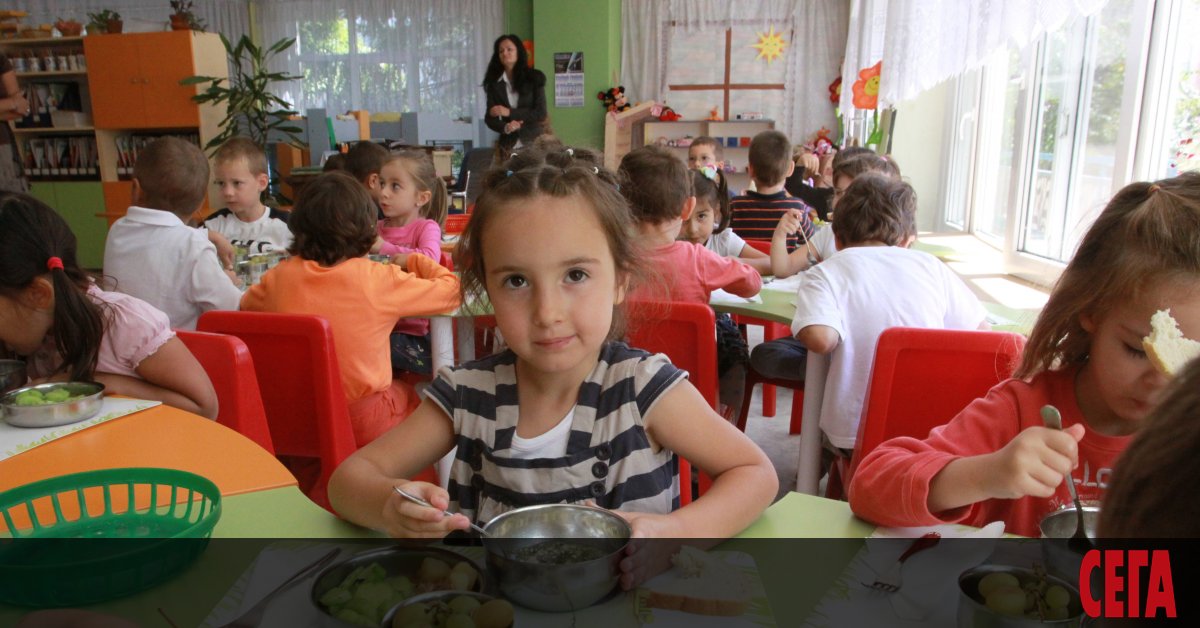 По-малко зърнени храни и зеленчуци, но повече яйца, ядки и