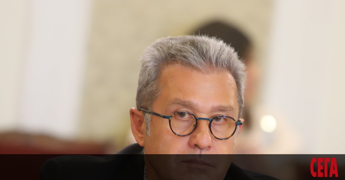 Съдбата на лансираното от ГЕРБ намаляване на партийната субсидия от