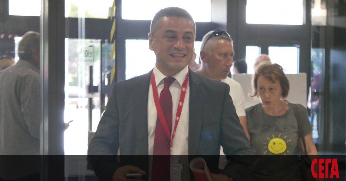 Депутатите отцепници от БСП обявиха създаването на нова партия. Развръзката