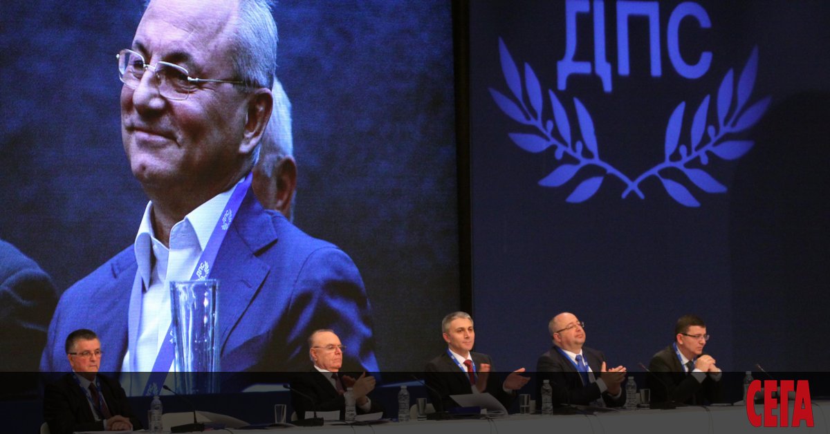  
Словото на Ахмед Доган  пълно с подтекст. Той се включва