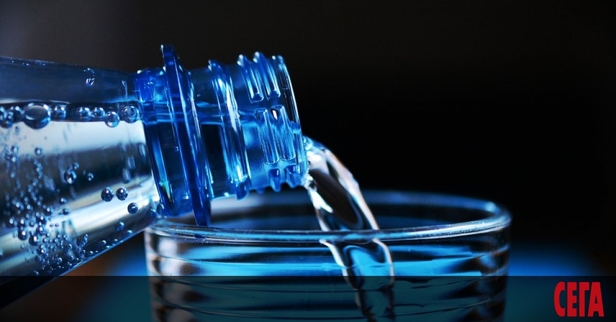 Много хора днес не се доверяват на водата от чешмата,