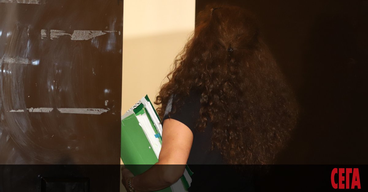 Advokatite She Vzemat Pone 200 Lv Honorar Za Izplnitelni Dela Sega