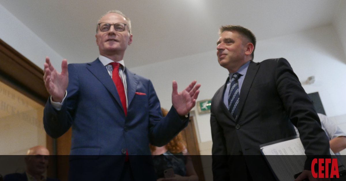 Председателят на Върховния касационен съд Лозан Панов даде да се