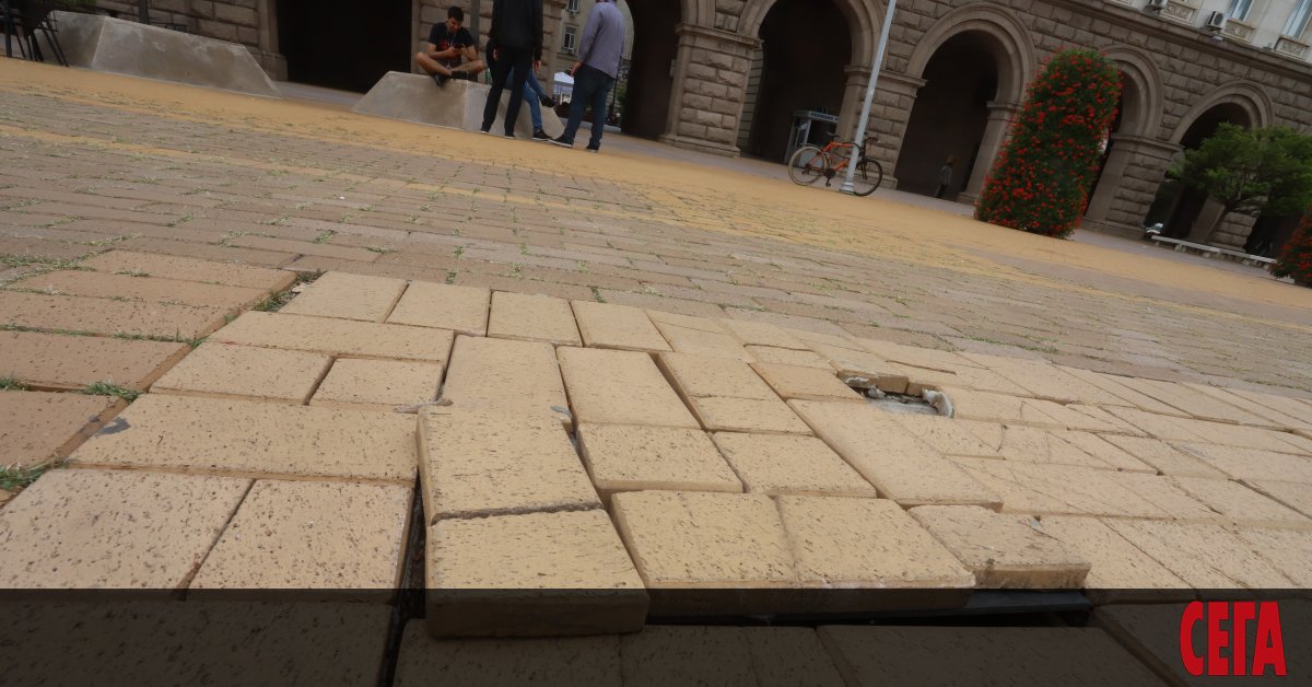 Един от символите на София – Ларгото, където ежедневно се