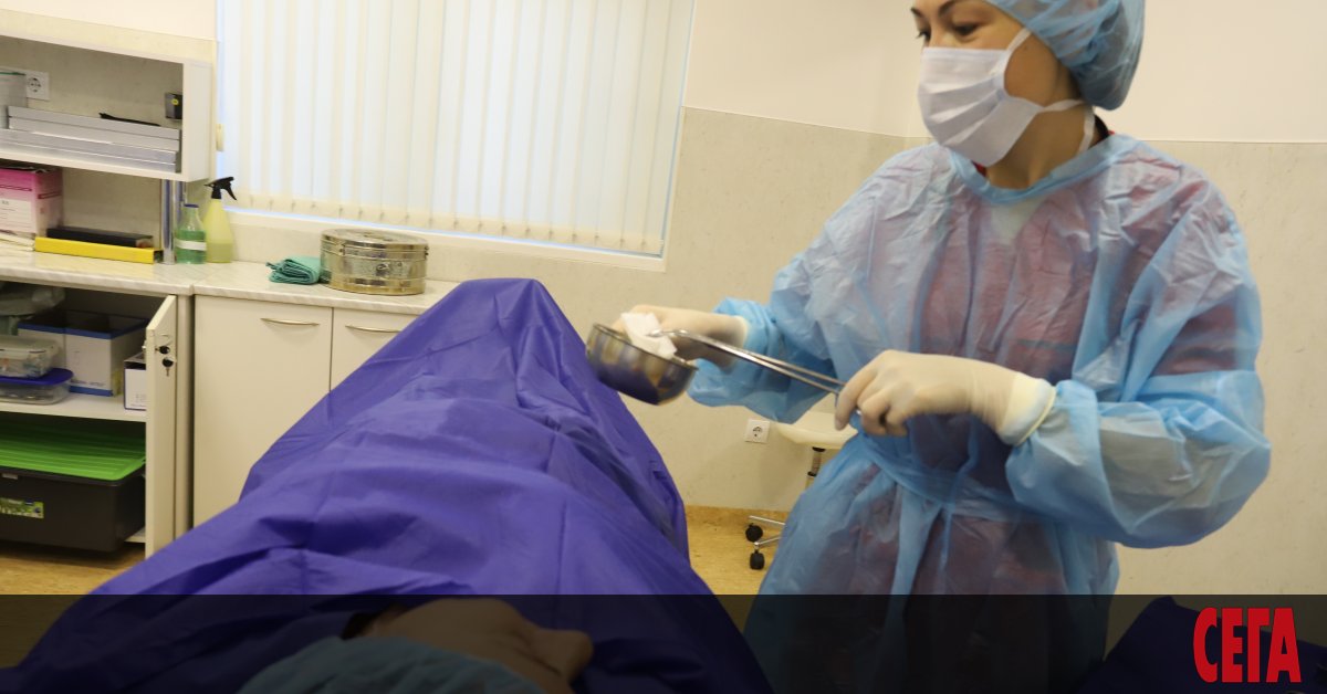 Доста болници са предприели своеобразно масово тестване за коронавирус, като