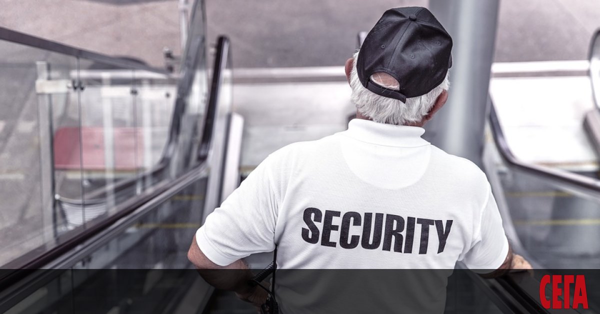 Според синоптичките дните са опасно горещи, а според видели и