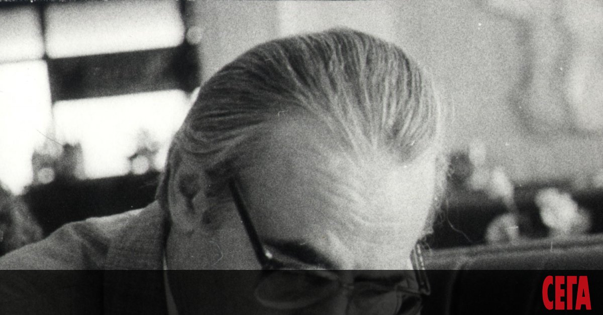 Лорънс Стърн бил англичанин. Вместо да тъпее между другите англичани,