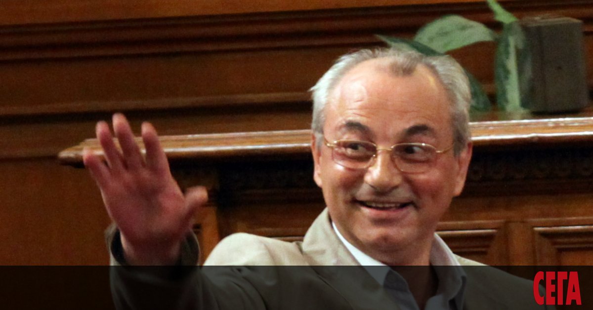 Почетният председател на ДПС Ахмед Доган пусна кодирано послание към щаба