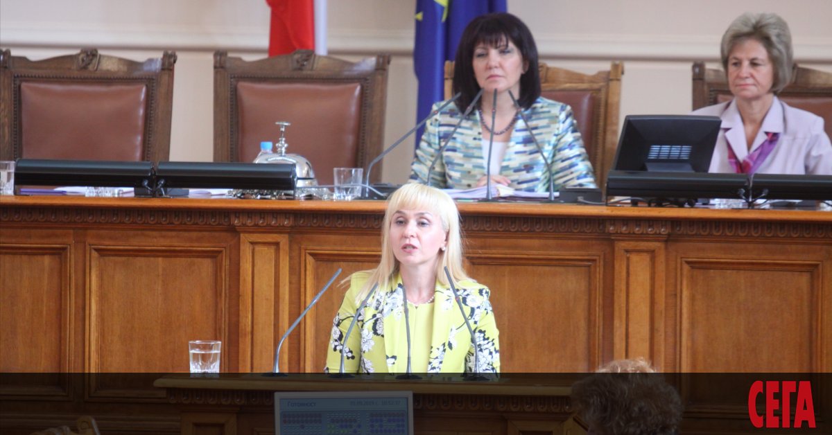 Омбудсманът Диана Ковачева сезира главния прокурор Иван Гешев с искане