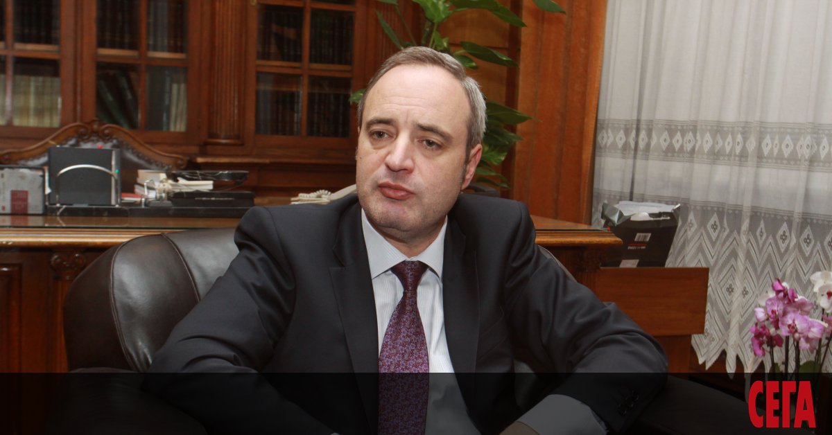 По-добро качество на обучението, 60% по-високи заплати за преподавателите и