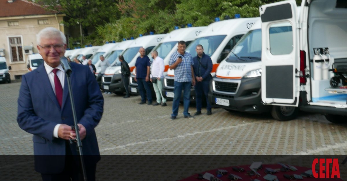 Дни след като стана ясно, че управляващите смятат да си