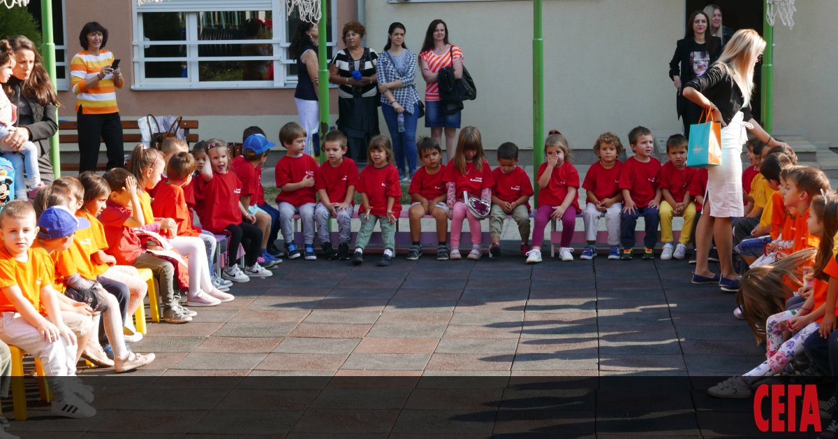 ГЕРБ ще направи още един опит да въведе задължително образование