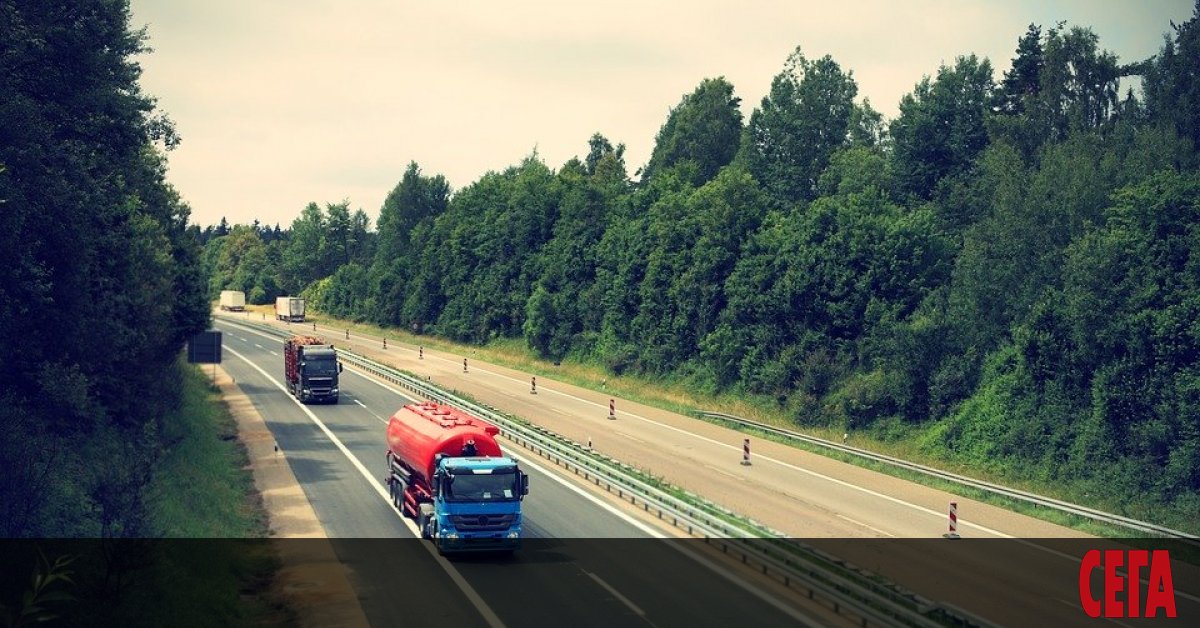 Чехия въвежда нова електронна тол система за превозни средства над