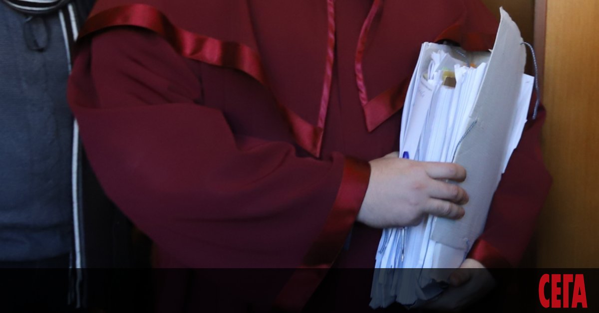 Бившият шеф на Държавна агенция Разузнаване и настоящ консул в