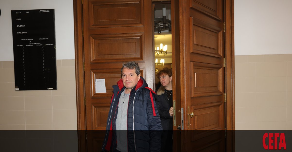 Партията на Слави Трифонов Има такъв народ няма да влезе