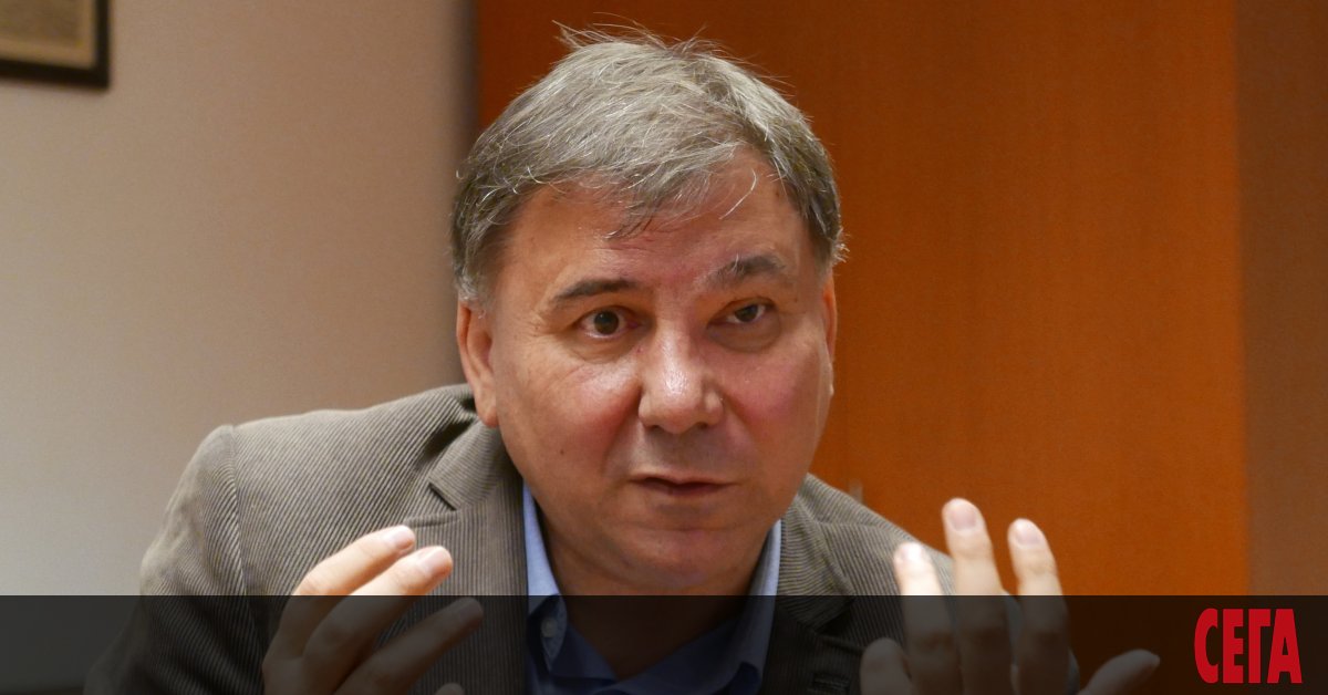 Основната разлика е в това до каква степен обществата са