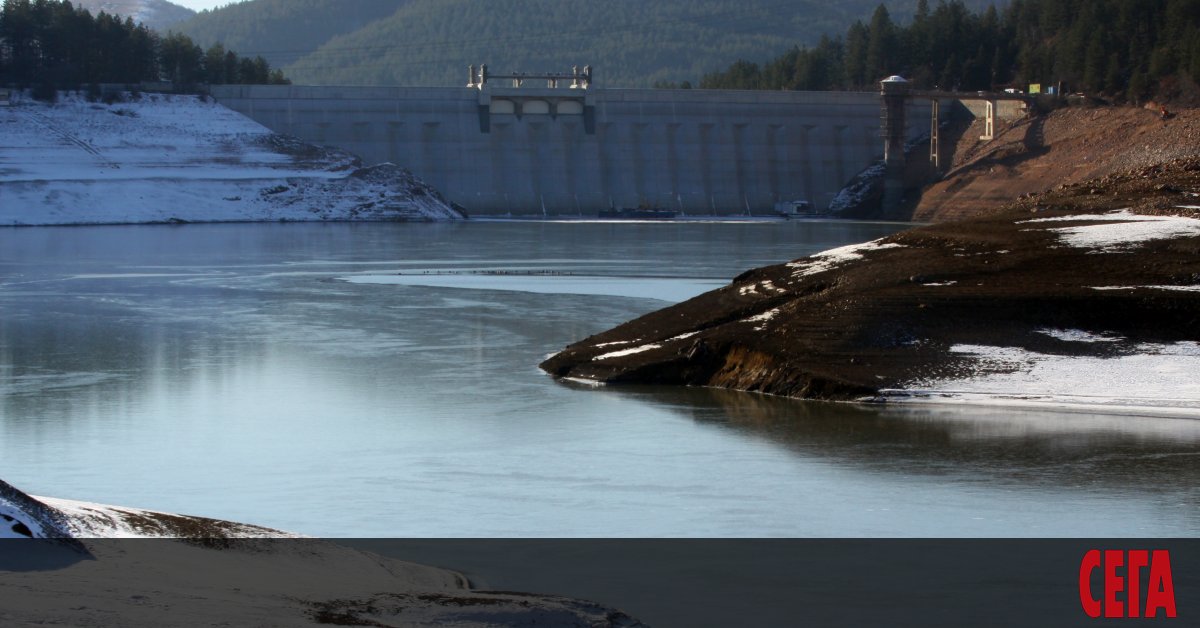 Извънредна проверка от служители на Държавната агенция за метрологичен и