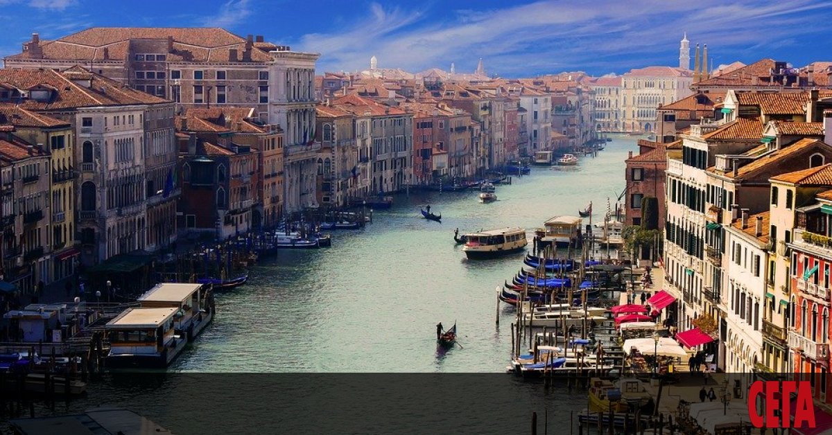 Хиляди жители на Венеция ще трябва да се евакуират временно заради