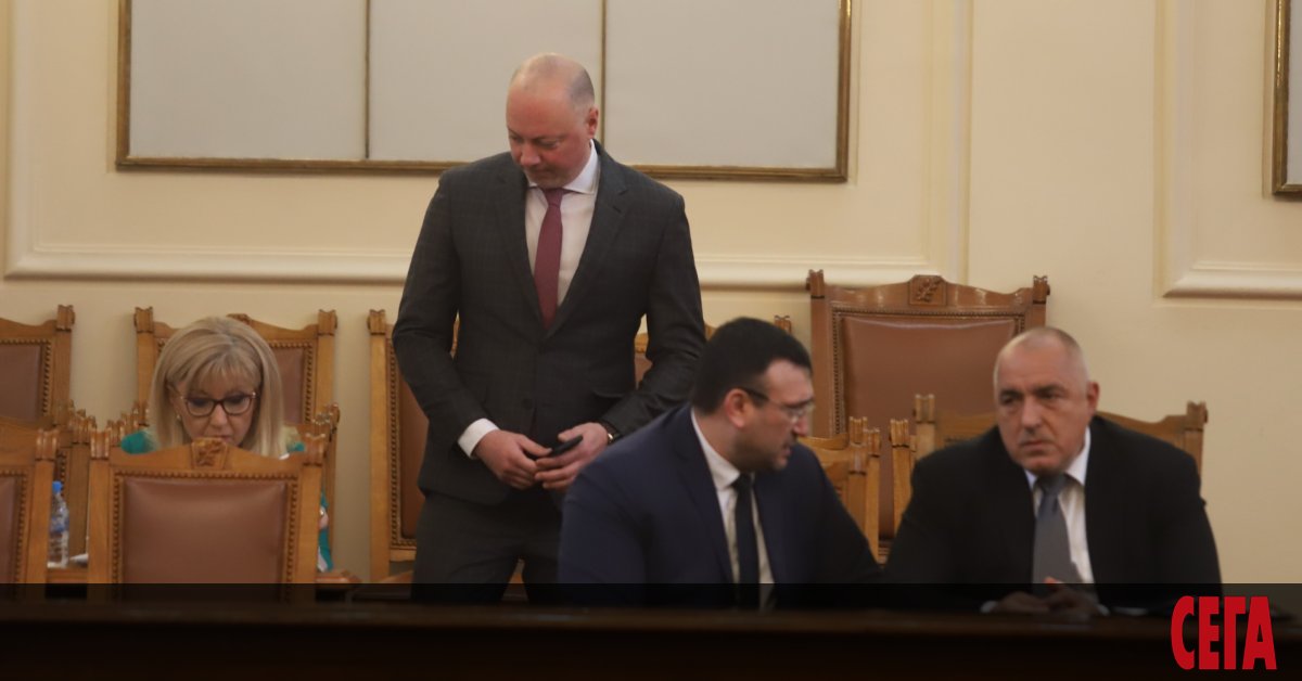 Днес в 14 ч. министър-председателят Бойко Борисов, министърът на транспорта,