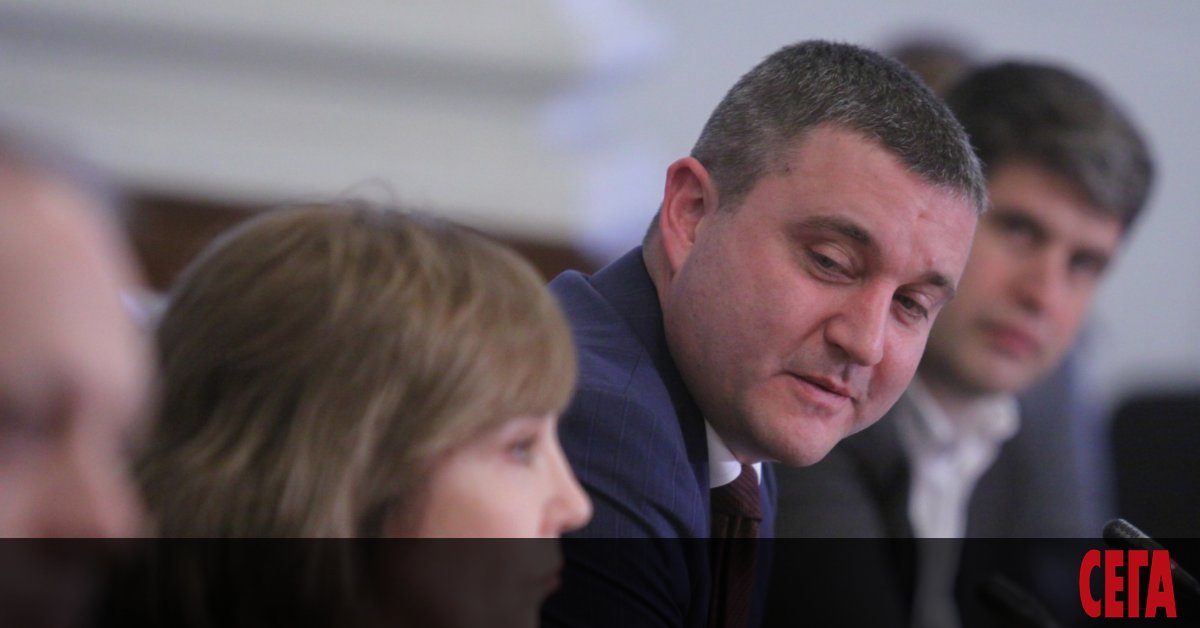 Срив в сървърите на НАП от миналата седмица за малко