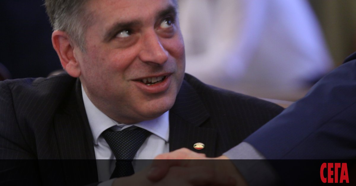 Правителството е направило опит спешно да се застрохава срещу евентуални