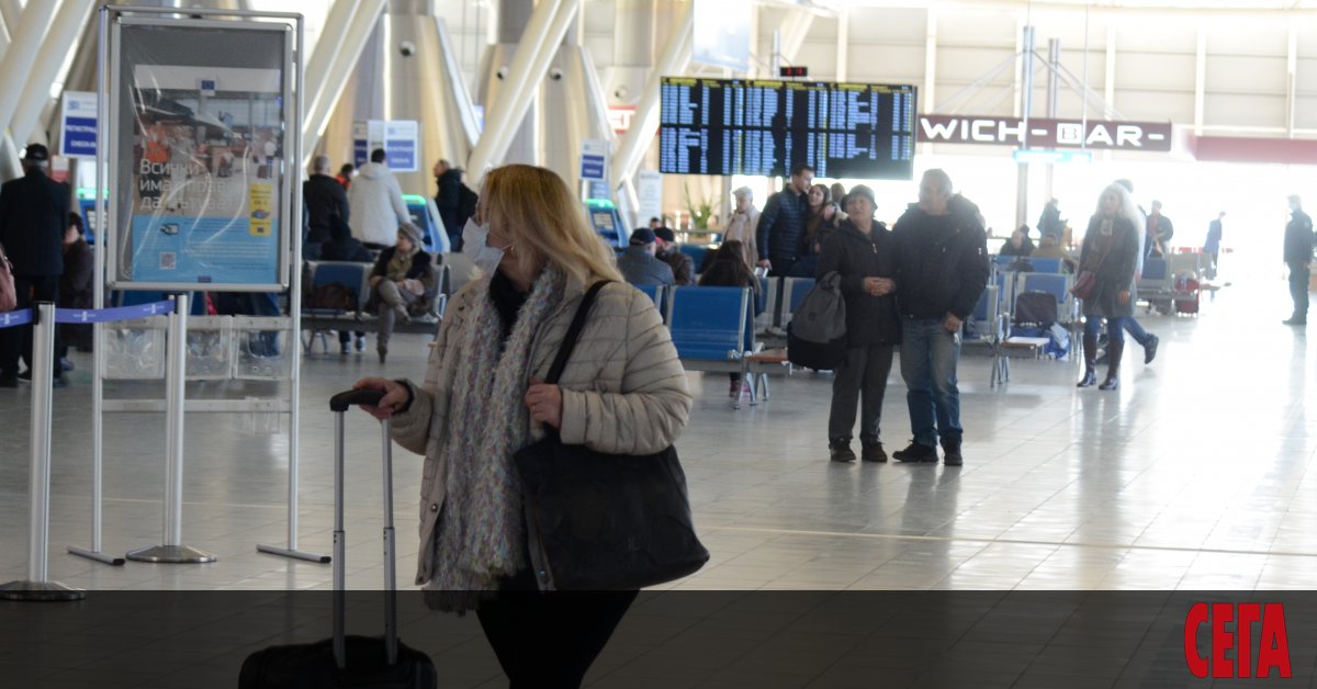 Заради увеличаващия се брой случаи на Covid-19 от днес са