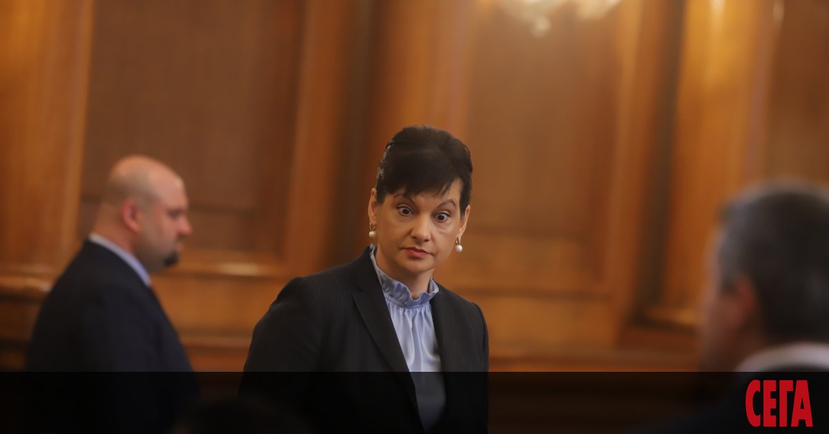 Грубото (почти безцеременно) отношение на управляващите към протестиращите медицински сестри