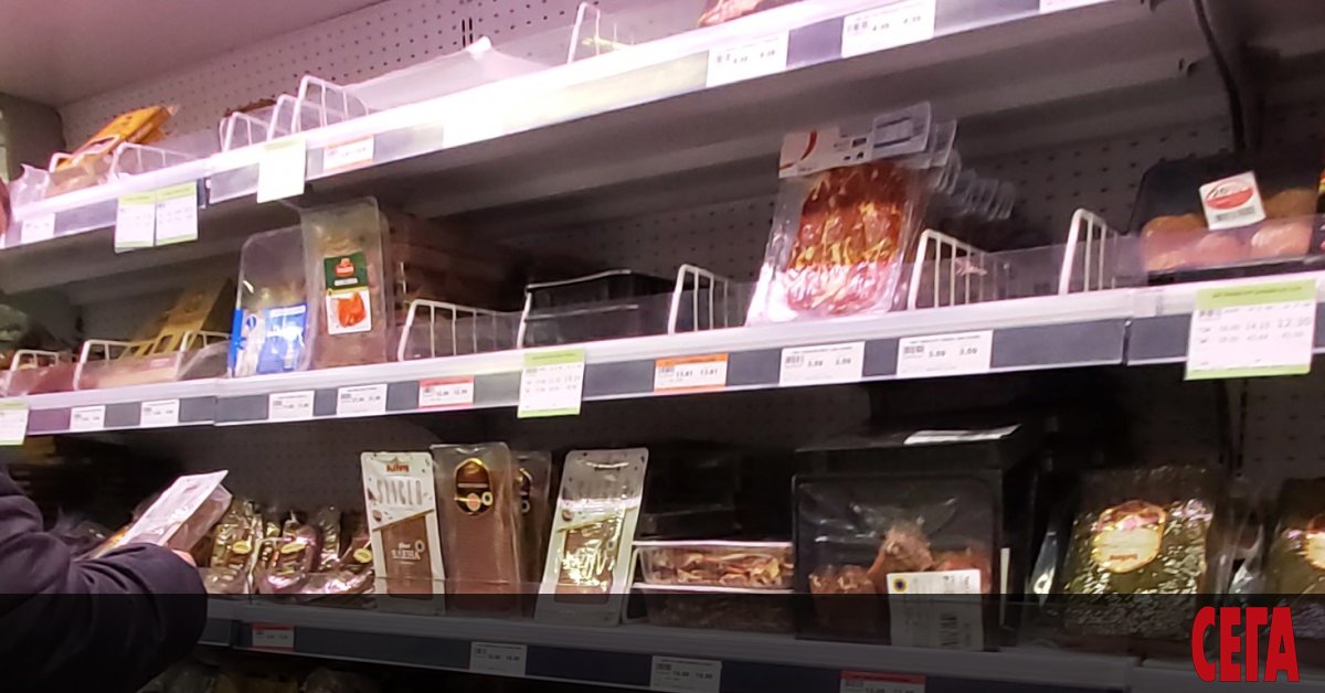 Правителството получи нови правомощия, с които може да ограничи сериозно