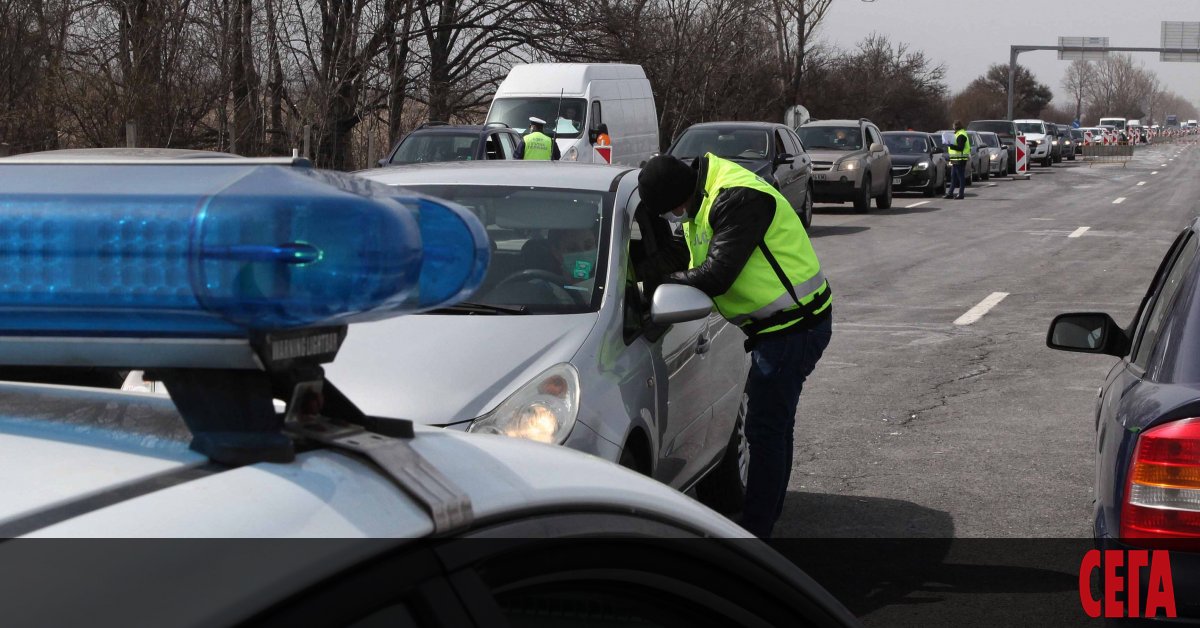 От 00:00 часа на 6 май преустановяват дейността си контролно-пропускателните