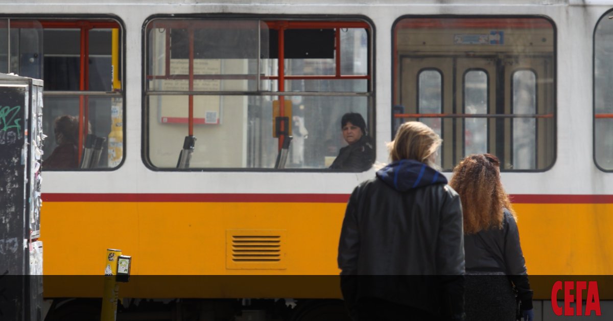 Гласуваните от правителството допълнителни субсидии за поевтиняване на градския и