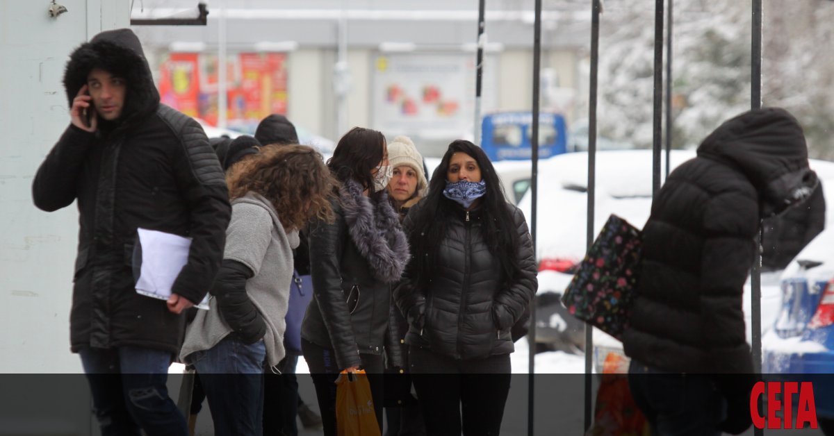 Над 7000 човека са останали без работа само за ден.