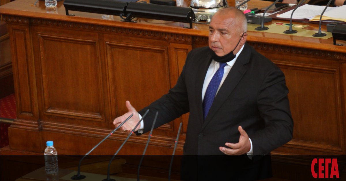 От втори път премиерът Бойко Борисов се яви в Народното
