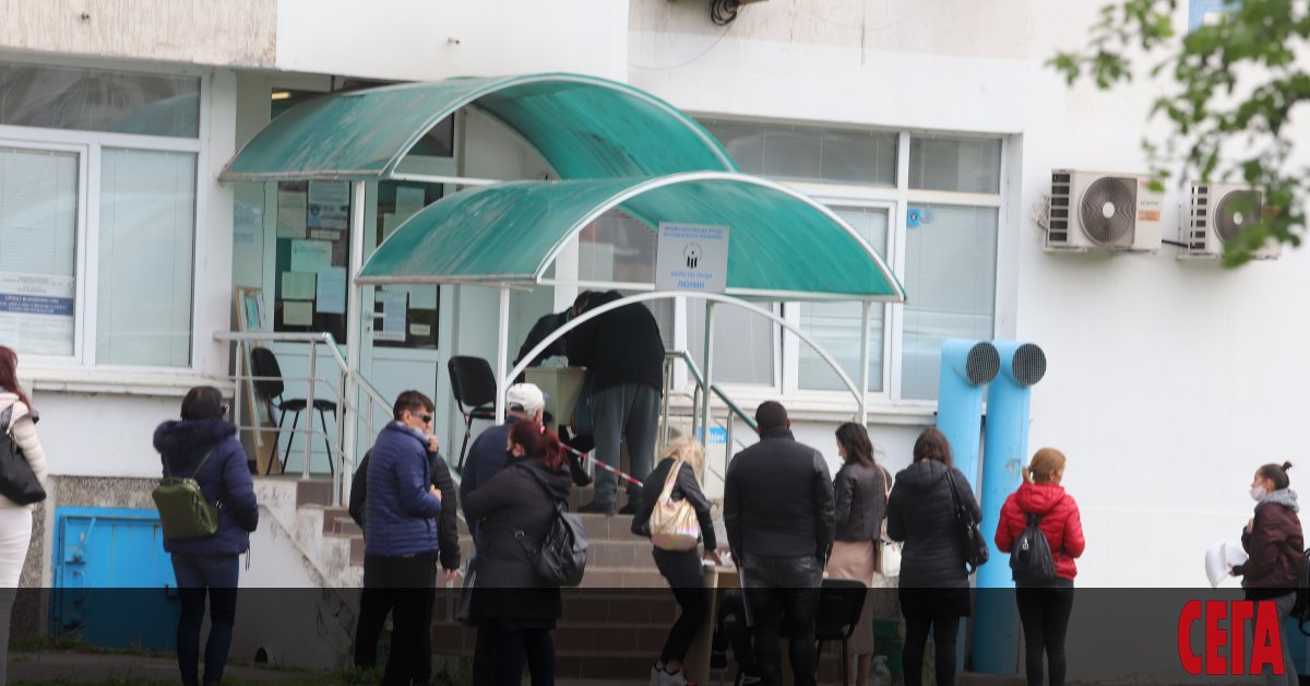 Управляващите решиха да увеличат с до 30%  заплатите на органи и администрации, натоварени