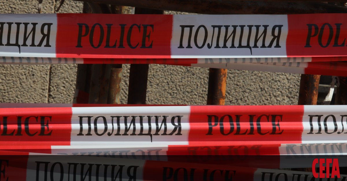 Имало е силен взрив в завод Арсенал, предаде БГНЕС. Към мястото