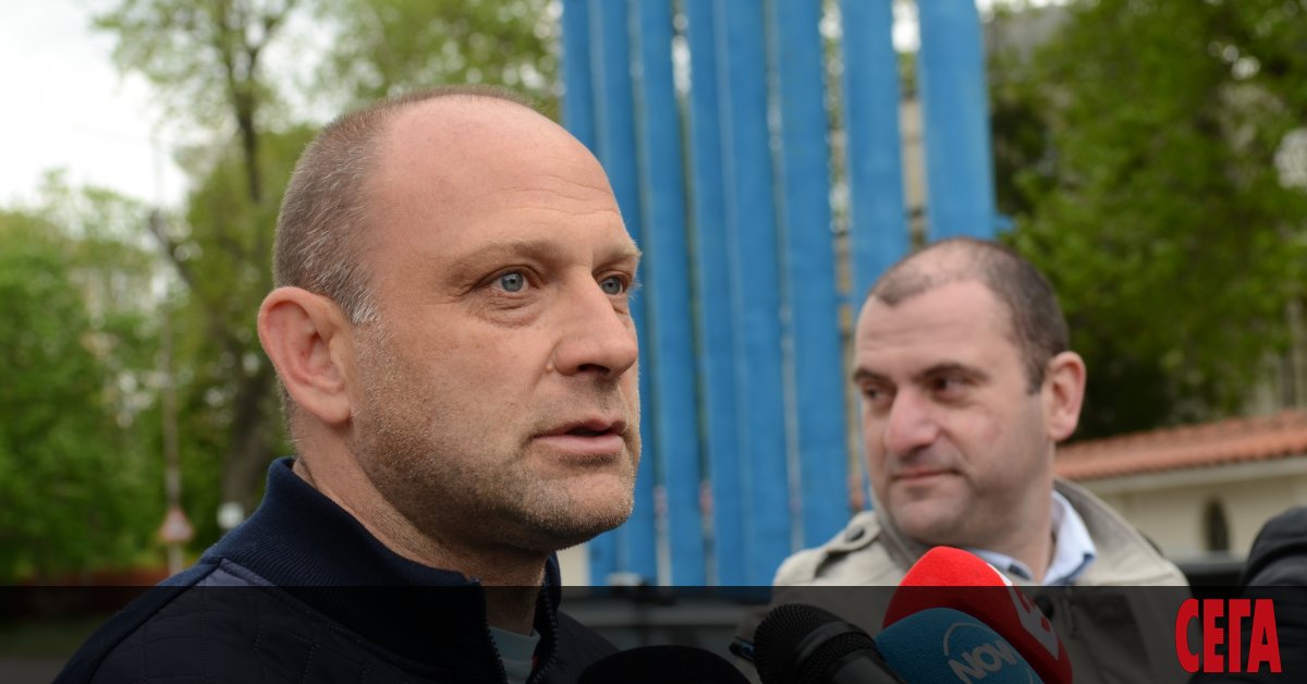 Прекъсването на първенството и продължаващата липса на приходи от генерален