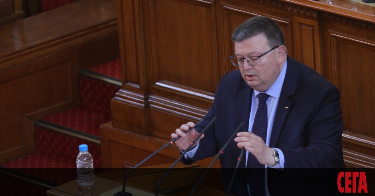 Антикорупционната комисия КПКОНПИ се похвали, че е решила да внесе