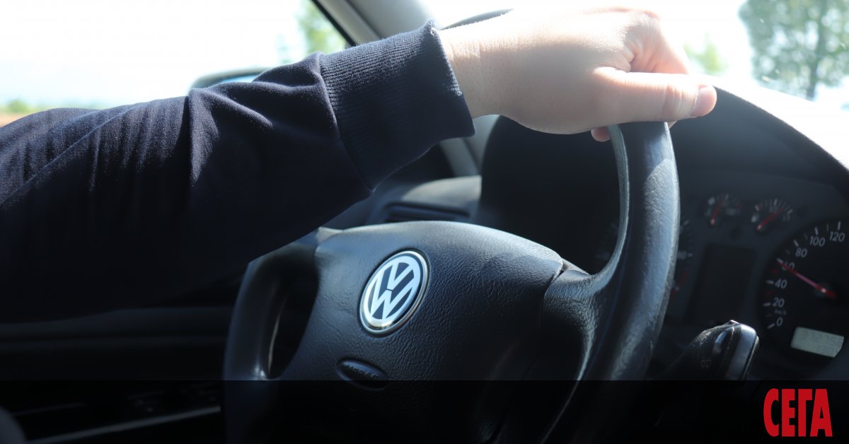 Удължават срока на валидност на шофьорските книжки, който е изтекъл