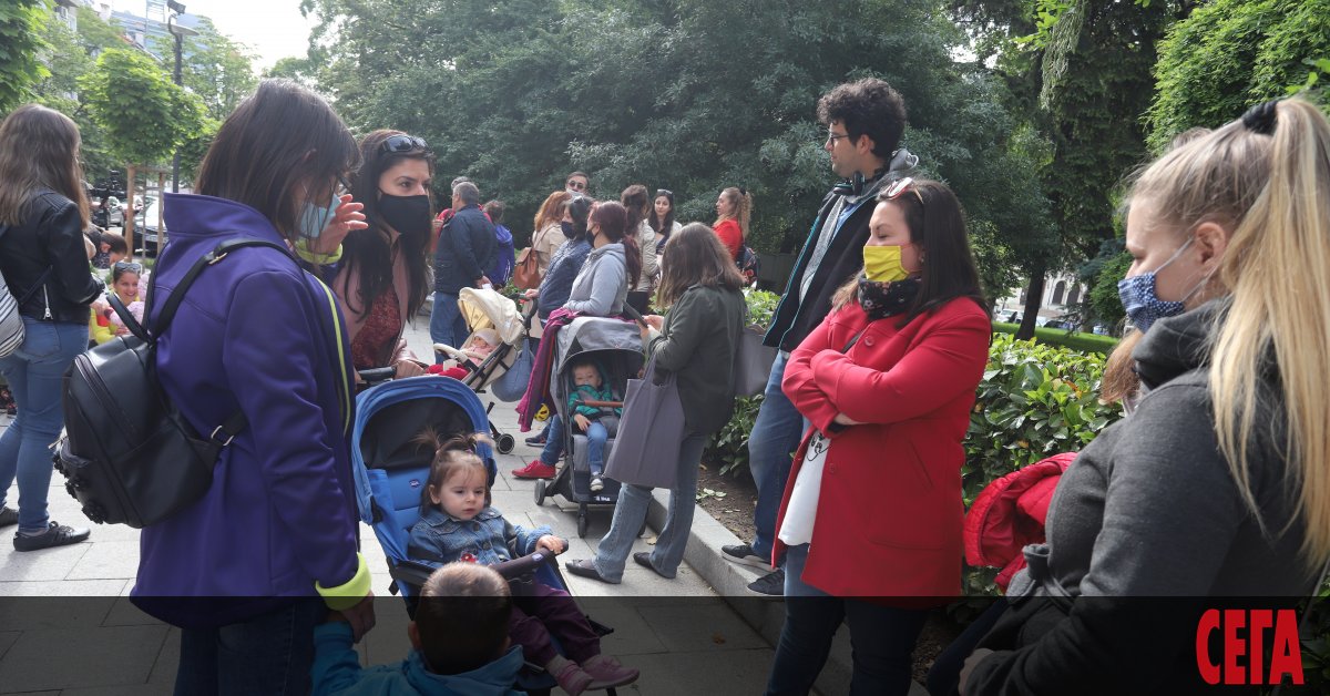 Забатаченият с години проблем с недостига на места в детските ясли