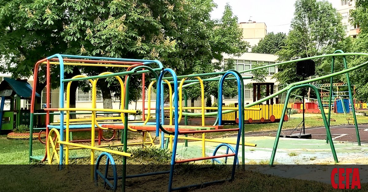 Класирането за детска градина в София се отлага с 3