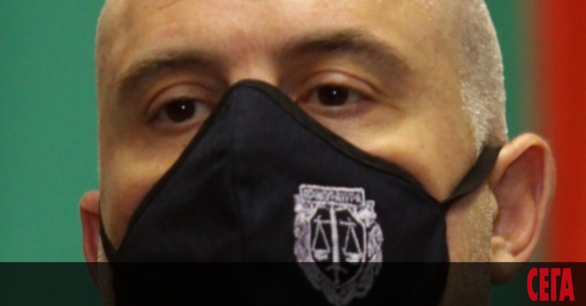 На фона на протестите за оставка на главния прокурор Иван